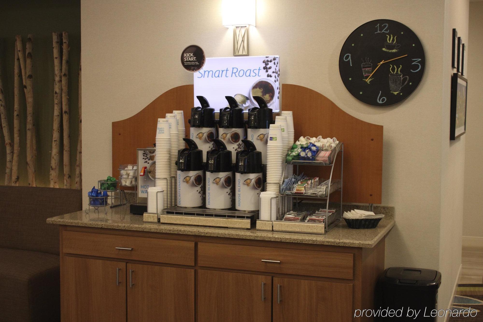 Holiday Inn Express Munising-Lakeview, An Ihg Hotel מראה חיצוני תמונה