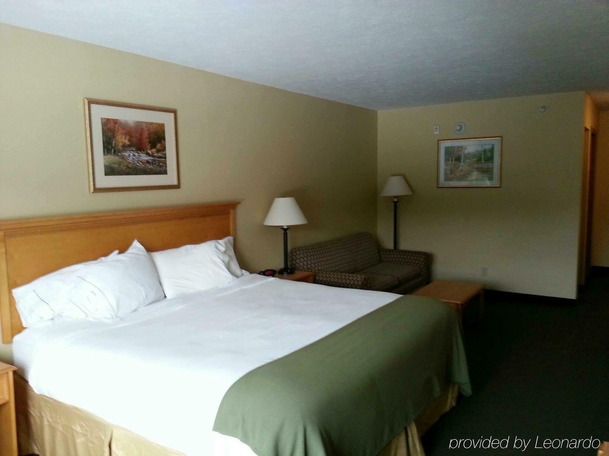 Holiday Inn Express Munising-Lakeview, An Ihg Hotel מראה חיצוני תמונה